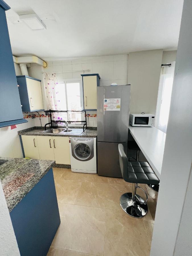 Japi Duplex Apartment Lucena Bagian luar foto